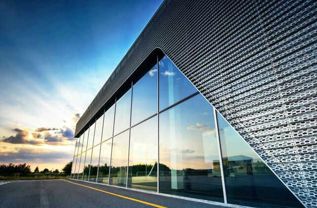 玻璃貼膜的七大優(yōu)勢