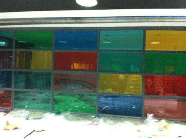 煙臺萬達(dá)廣場六樓健身房彩膜